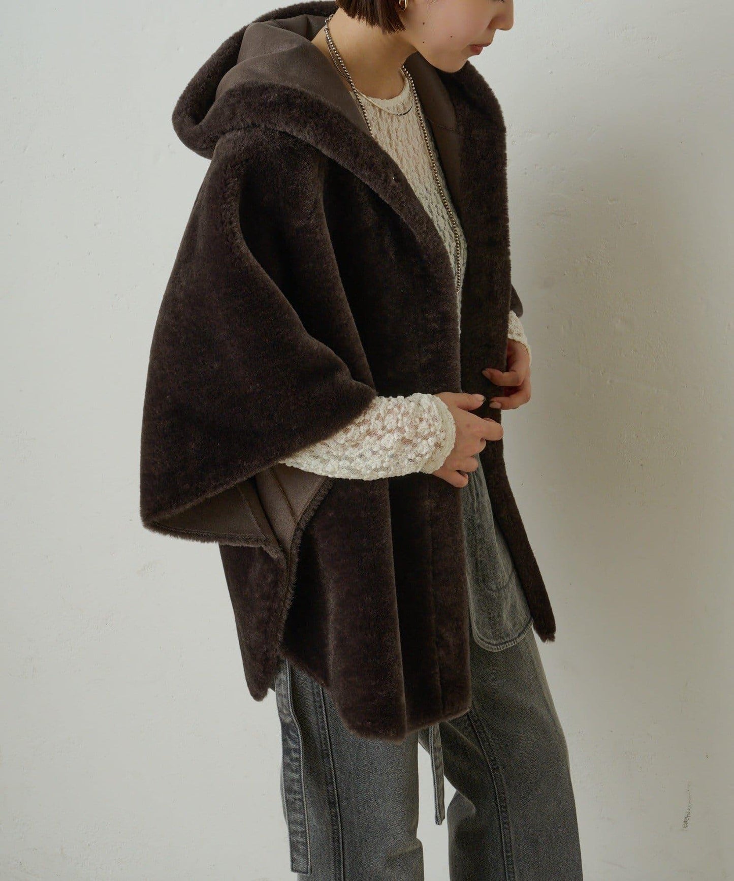 【Omekashi】短款仿毛絨斗篷