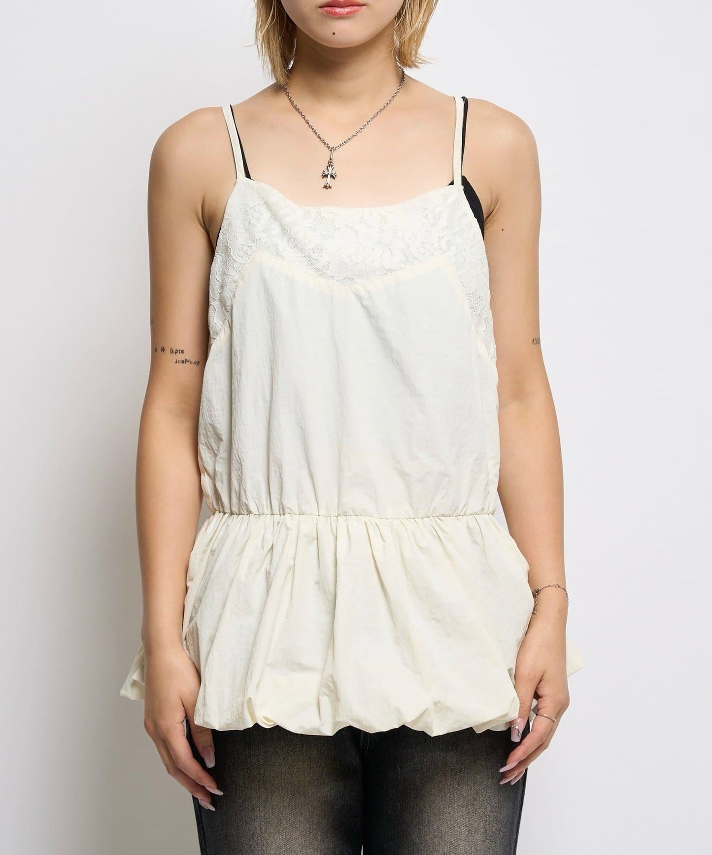 尼龍泡泡連衣裙