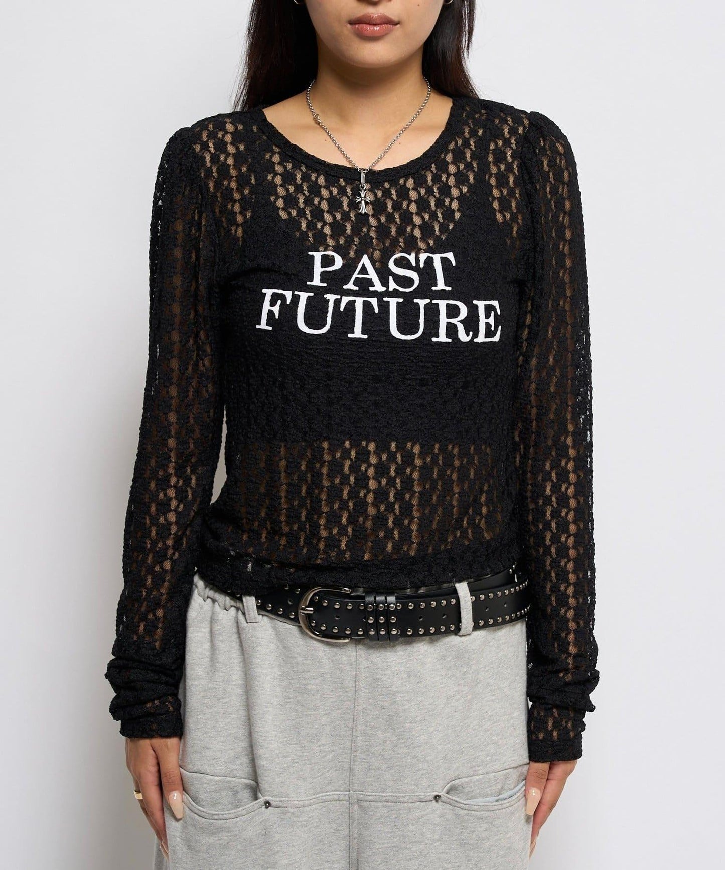 【WHO'S WHO gallery】蕾絲標誌長袖T恤