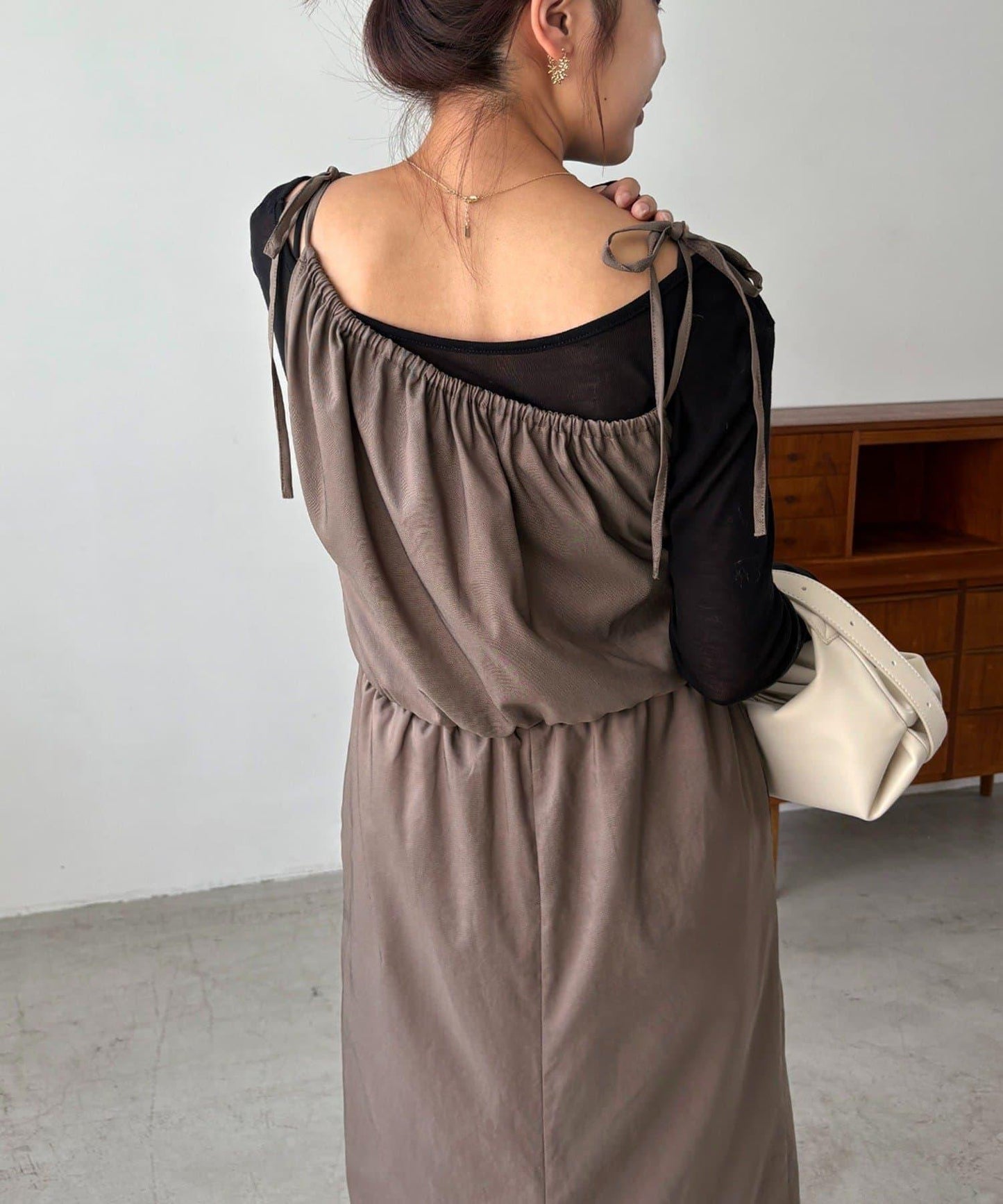 【CAPRICIEUX LE'MAGE】不對稱兩穿吊帶連衣裙