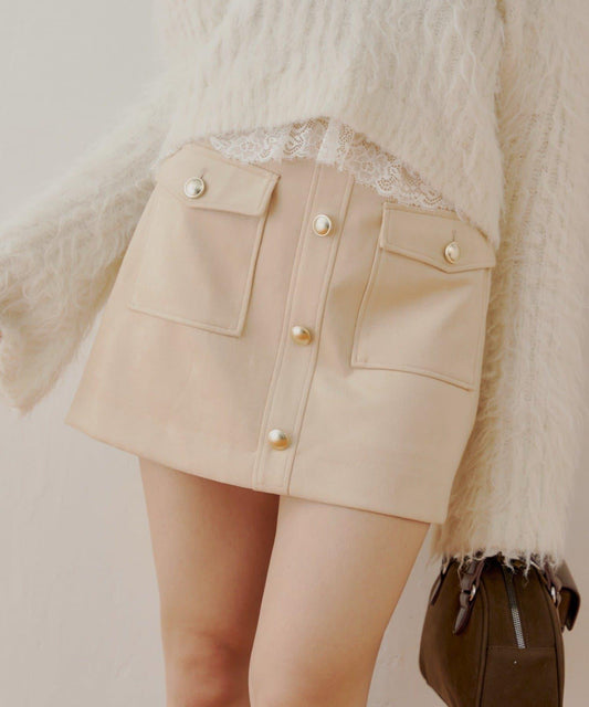 【Chico】前扣麂皮絨A字裙