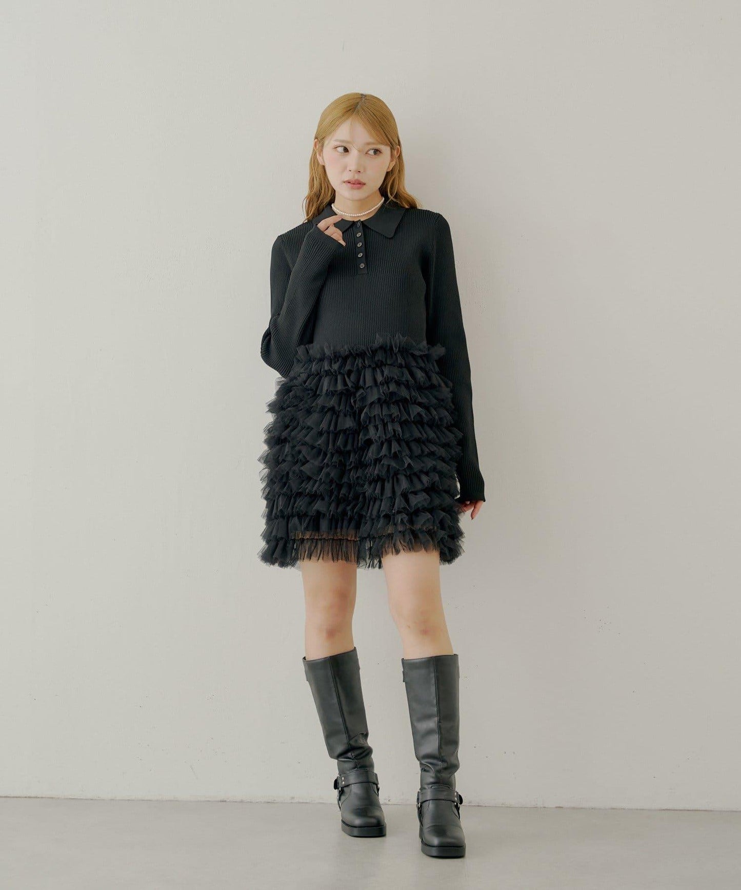 【SALON by Chico】荷葉邊層疊翻領迷你連衣裙