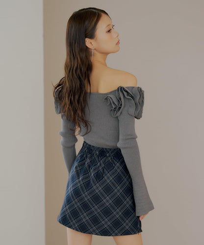 【SALON by Chico】2way荷葉邊設計一字領針織衫