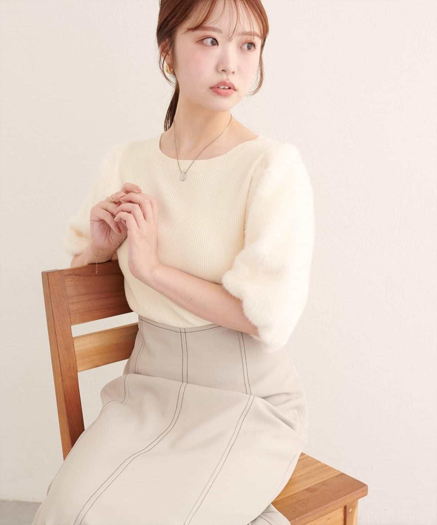 拼接毛絨袖口羅紋針織套頭衫