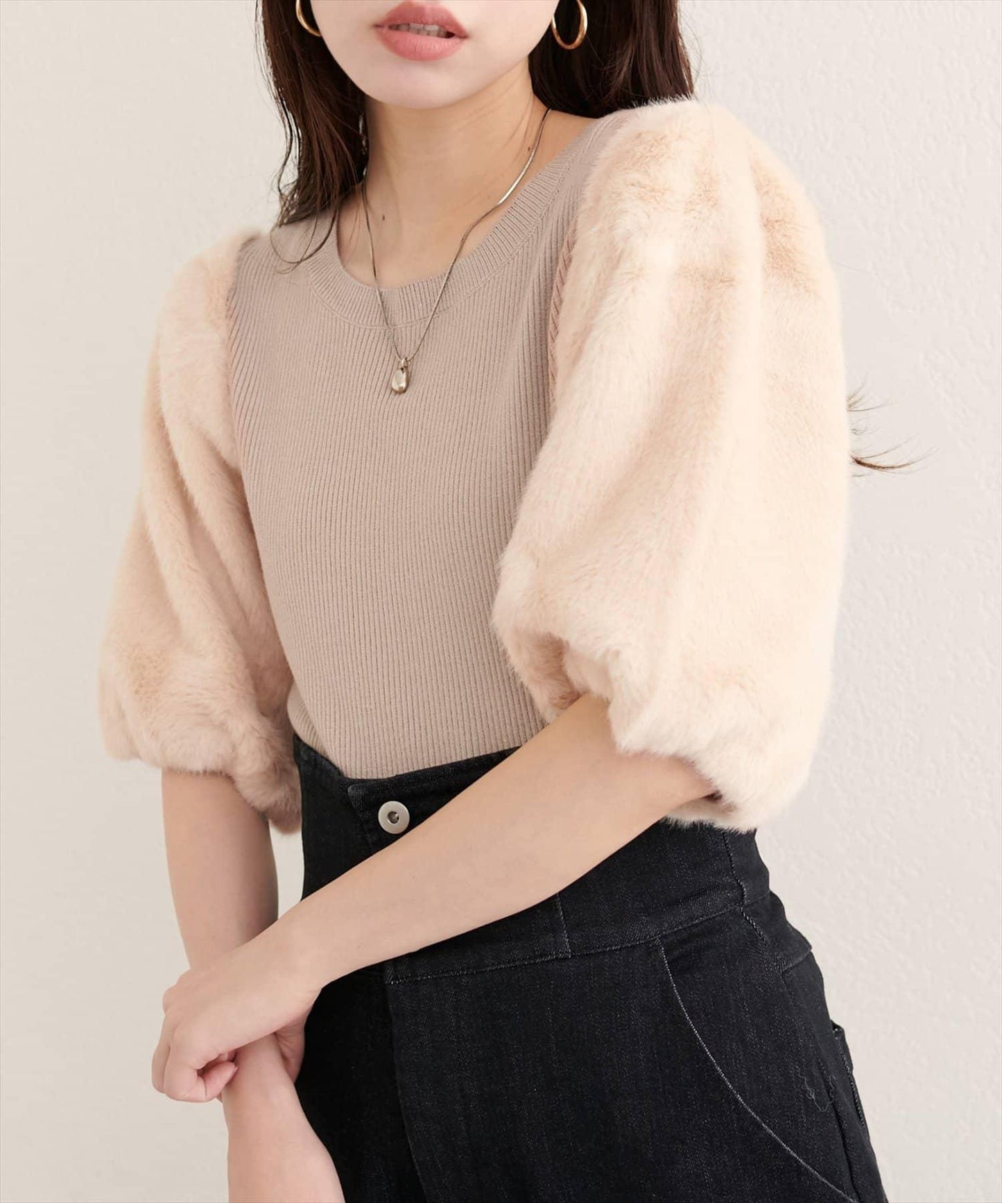 拼接毛絨袖口羅紋針織套頭衫