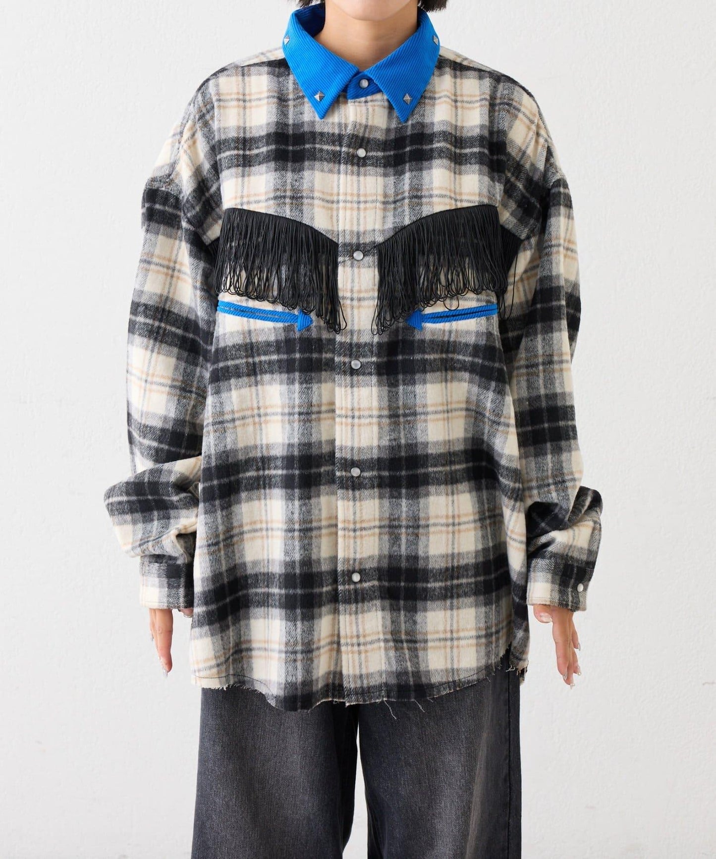 【SOUNDS GOOOOD】法蘭絨格紋刺繡流蘇連帽西部風襯衫