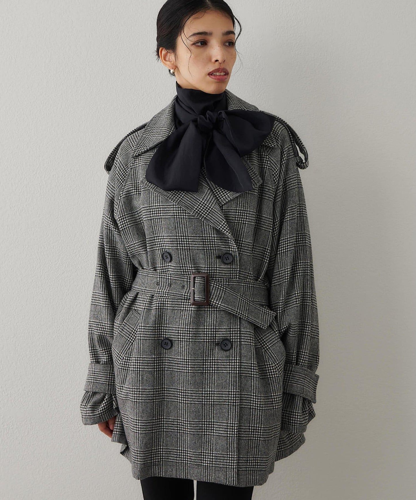 絲滑蝴蝶結領襯衫