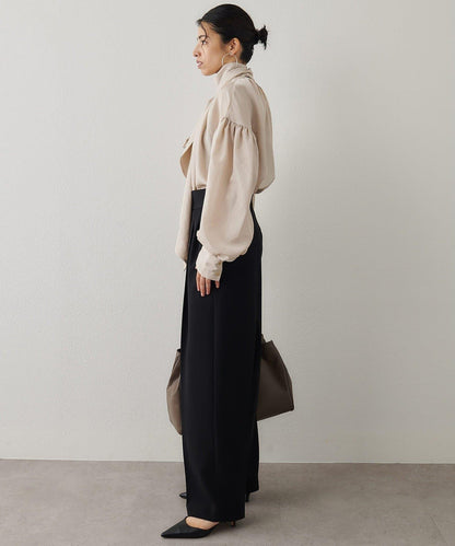 絲滑蝴蝶結領襯衫