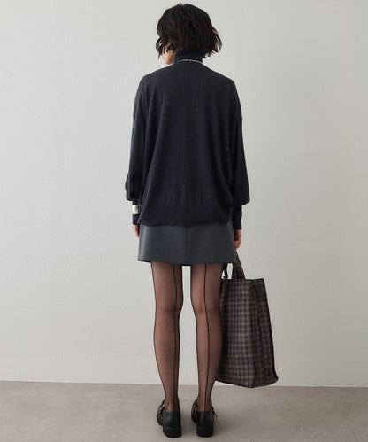 高密度寬鬆高領套頭衫