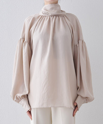 絲滑蝴蝶結領襯衫