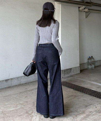 褶皺寬鬆牛仔褲