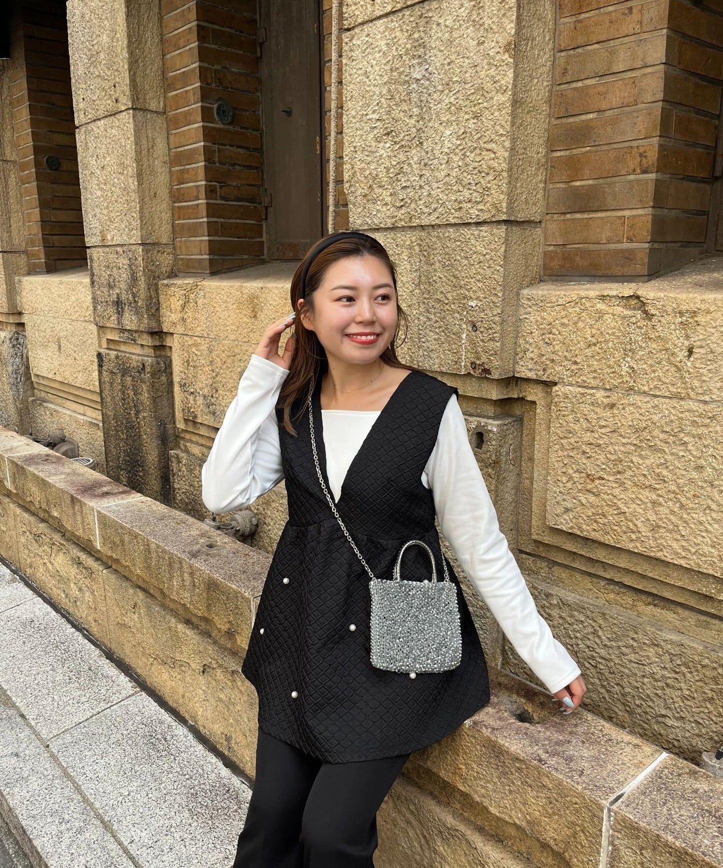 【MOMO】方領長袖T恤