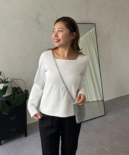 【MOMO】方領長袖T恤