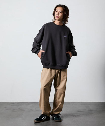 THOUSAND MILE×FREAK'S STORE/THOUSAND MILE特別款寬鬆版型單點刺繡圓領衛衣