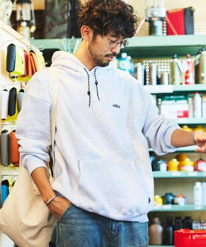 THOUSAND MILE×FREAK'S STORE/サウザンドマイル 別注 ビッグシルエット ワンポイント刺繍 プルオーバー パーカー 【限定展開】