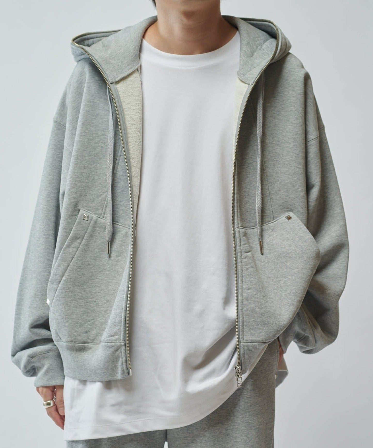 【SURJENT】 鉚釘拉鍊連帽衛衣