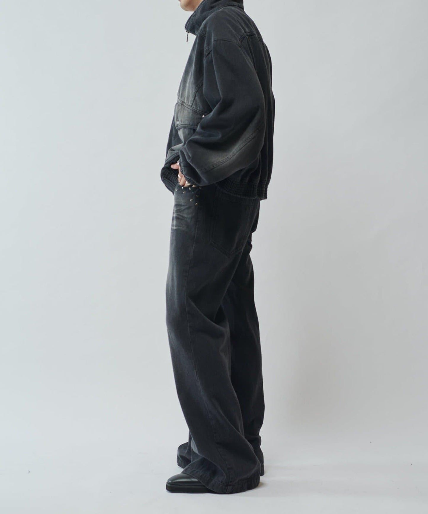 【SURJENT】 鉚釘寬鬆直筒牛仔褲