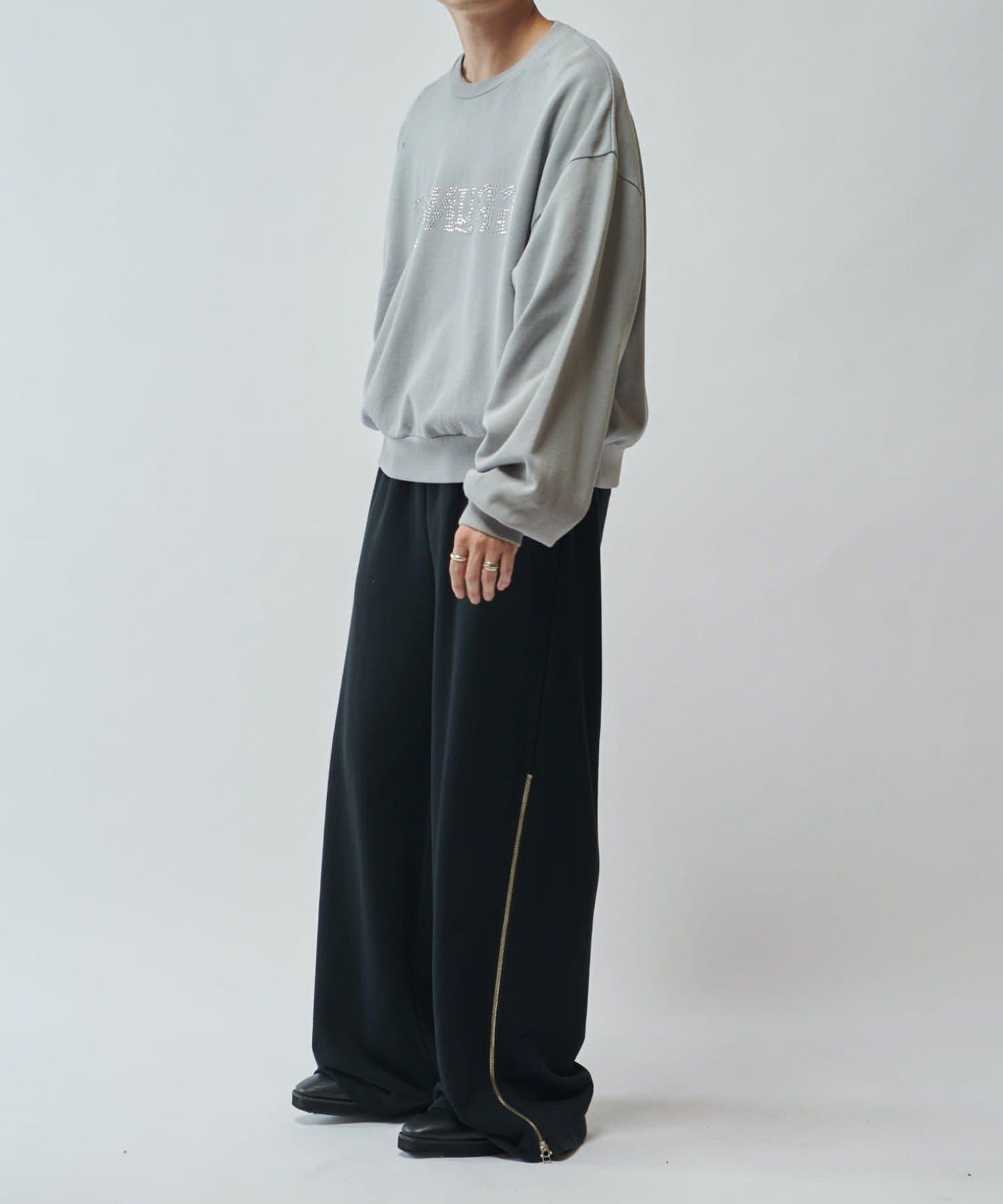 【SURJENT】拼色水鑽衛衣