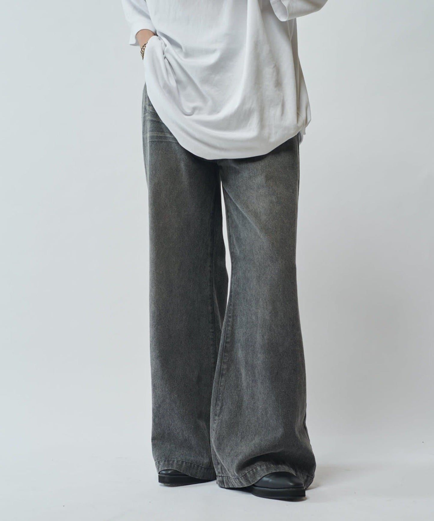 【SURJENT】 鉚釘寬鬆直筒牛仔褲