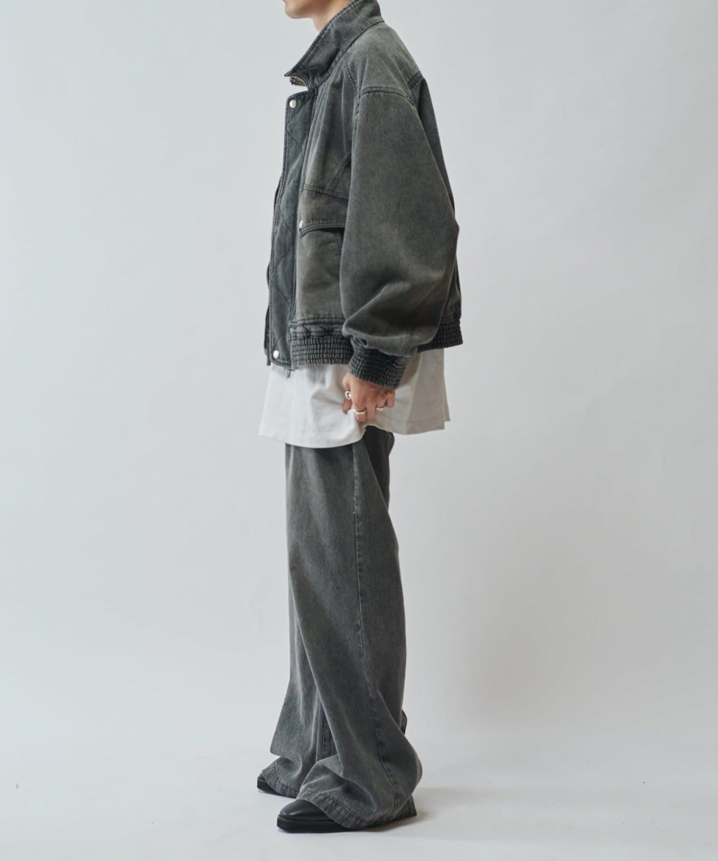 【SURJENT】 鉚釘寬鬆直筒牛仔褲