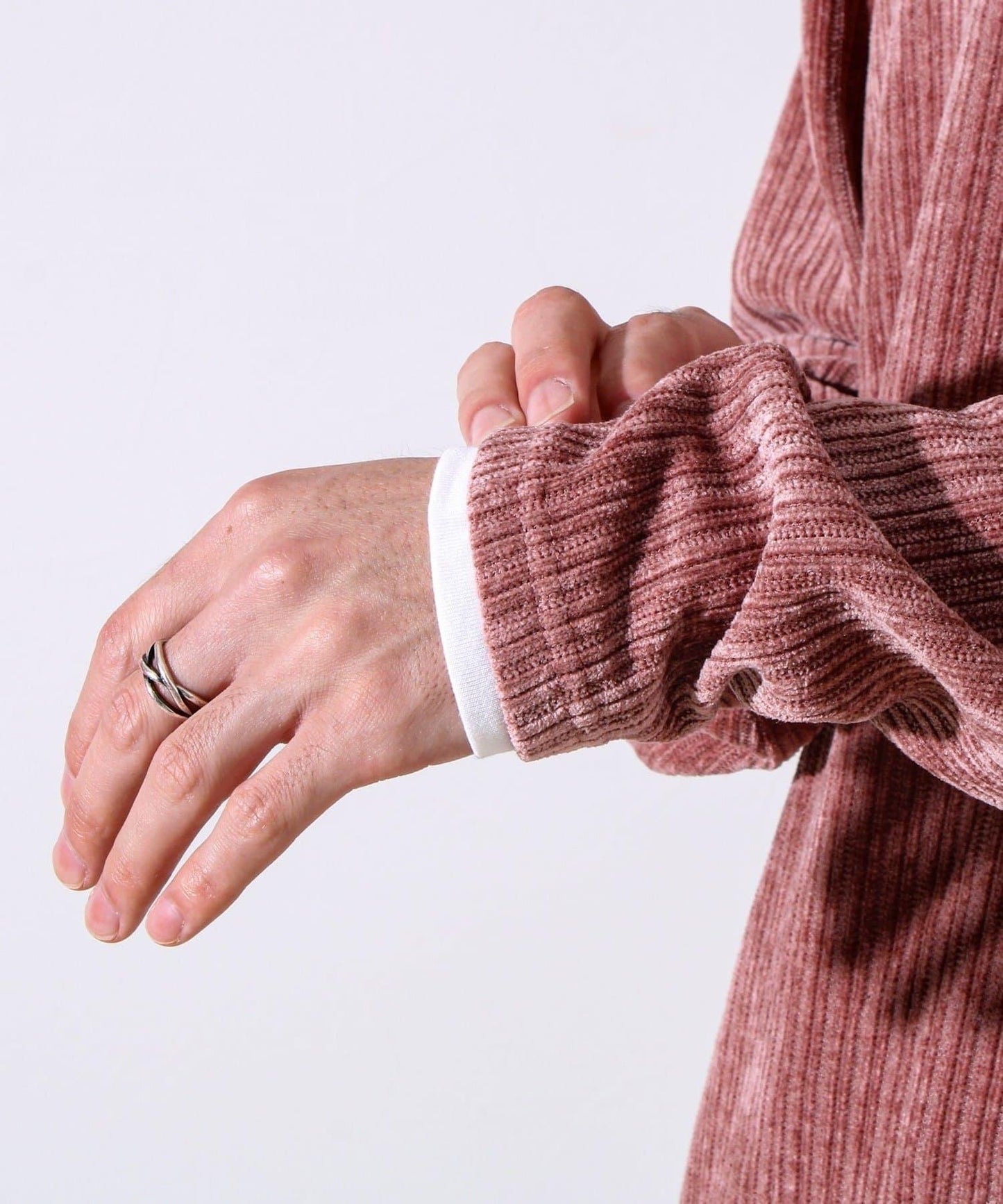 【疊穿感即刻時尚】燈芯絨假兩件長袖T恤