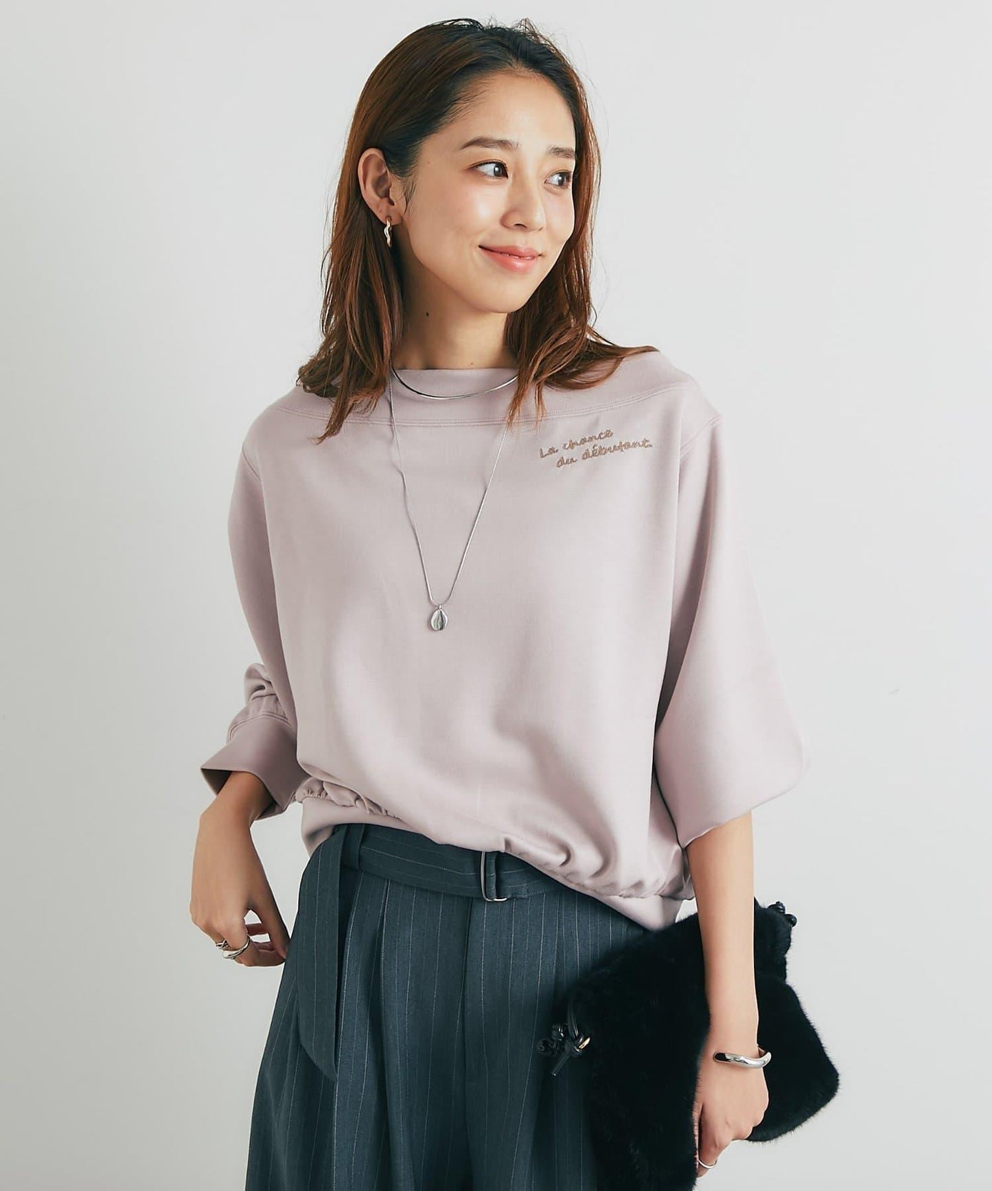 2WAY刺繡拉鍊套頭衫