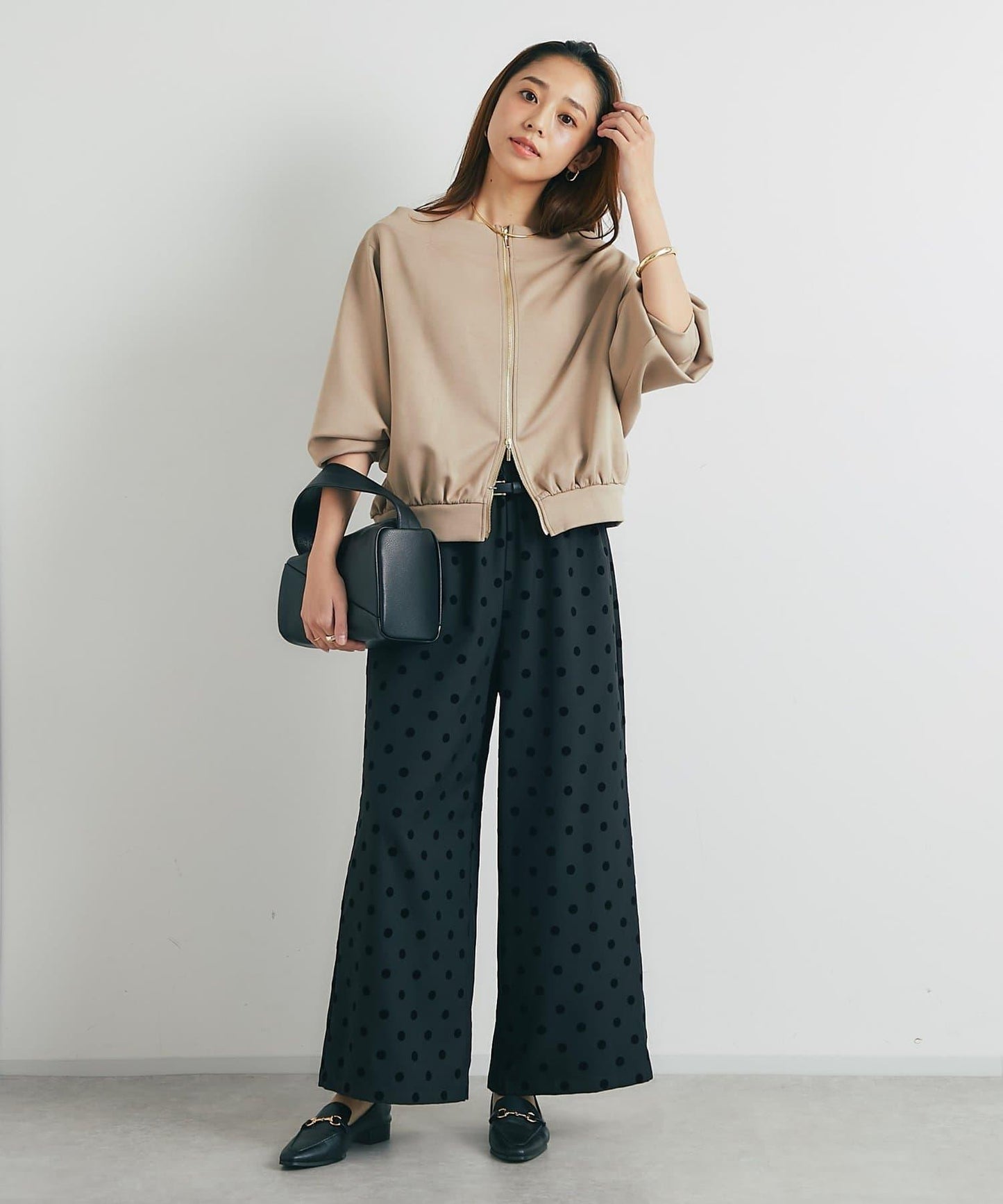 2WAY刺繡拉鍊套頭衫