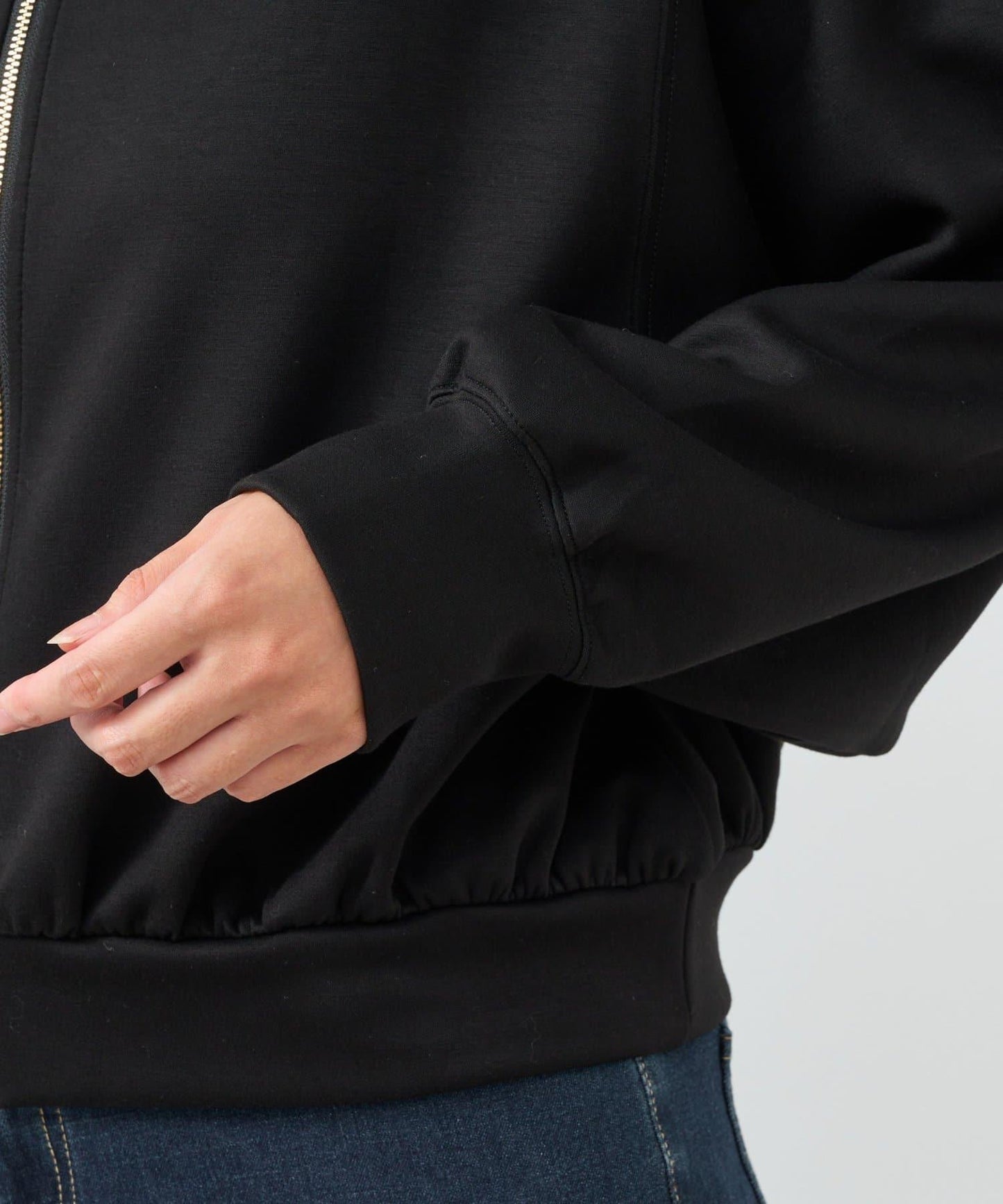 2WAY刺繡拉鍊套頭衫