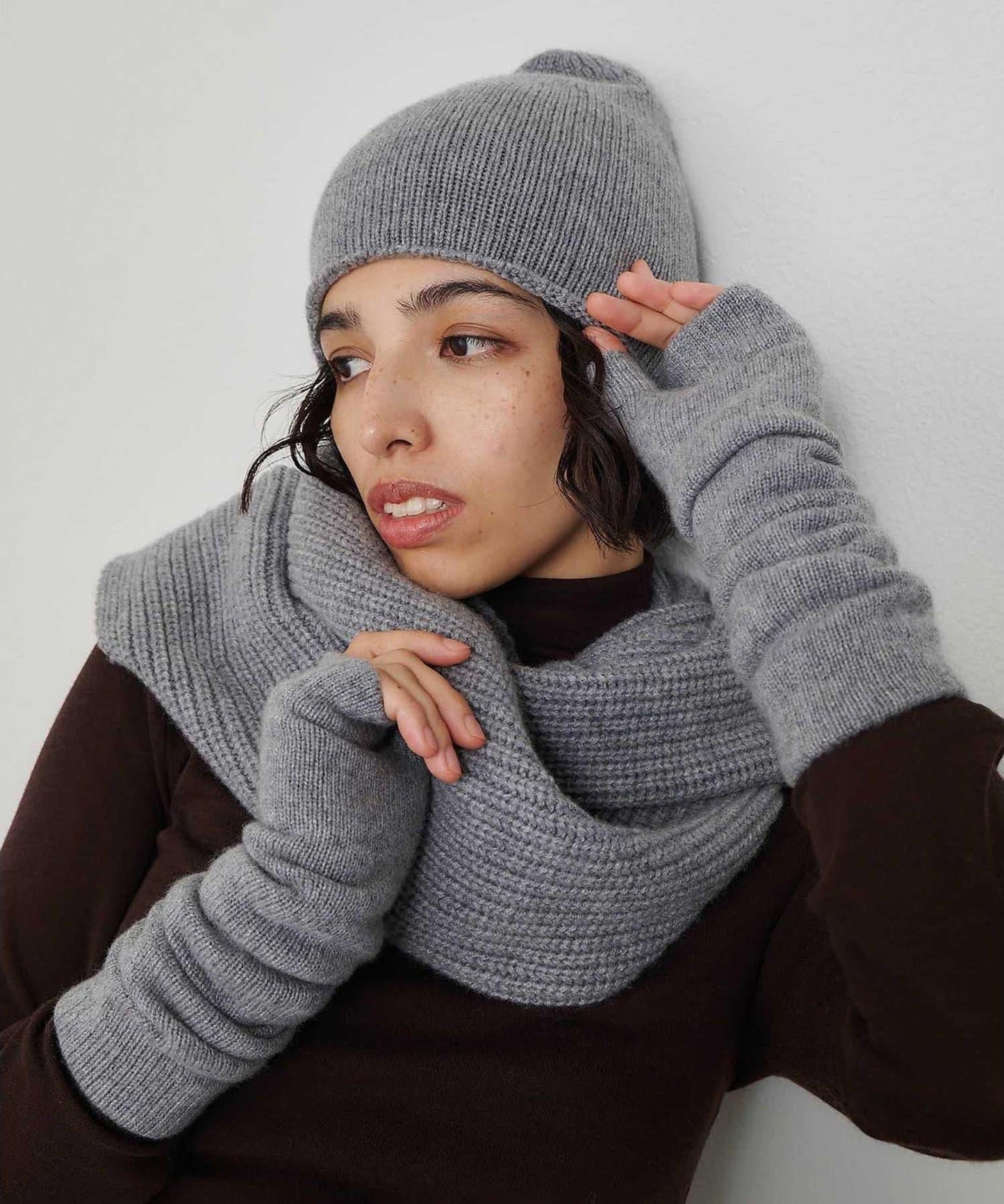 【Hoaw.】羊絨羅紋圍巾