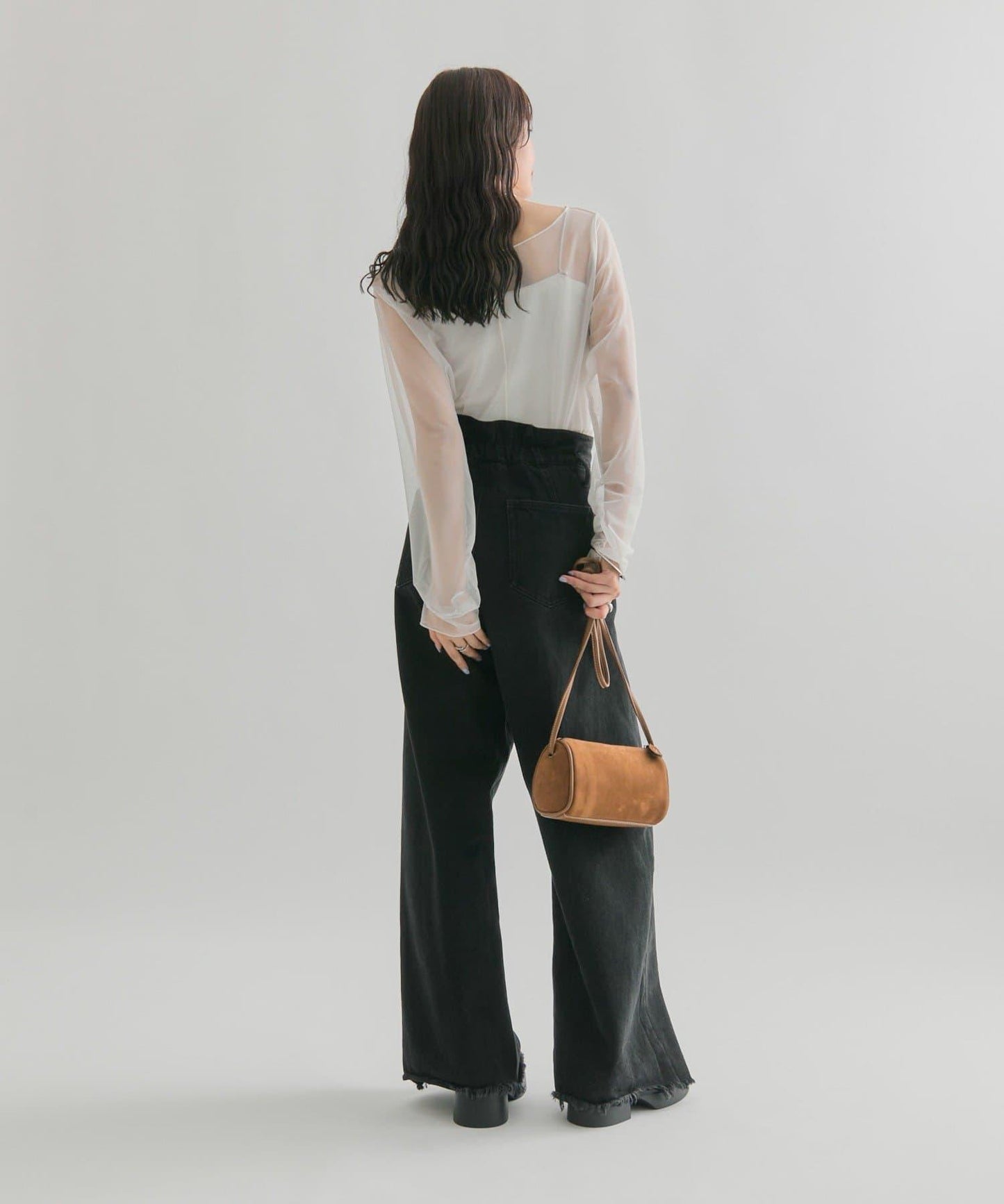 透視開衩網紗上衣