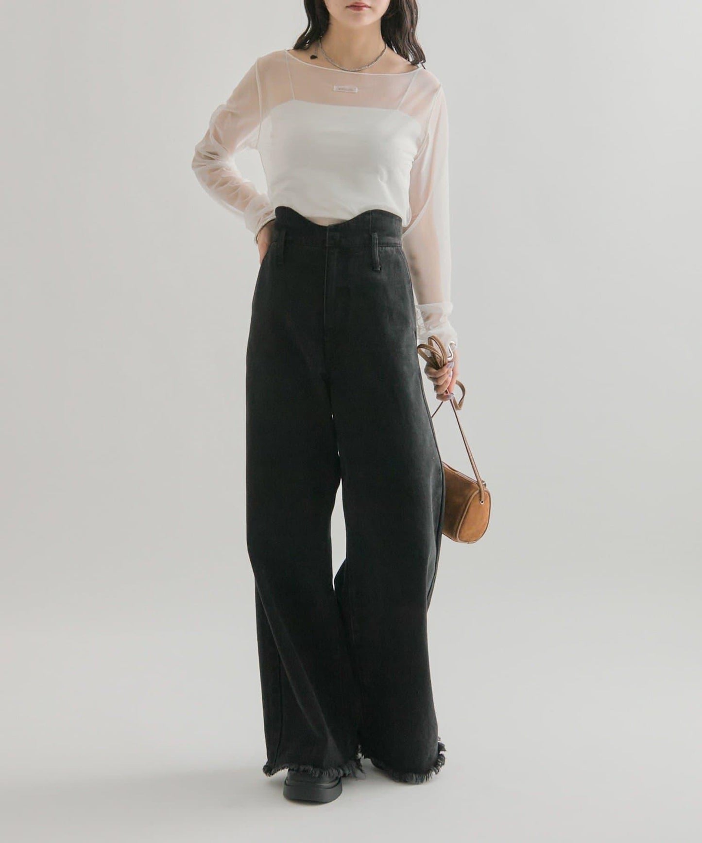 透視開衩網紗上衣