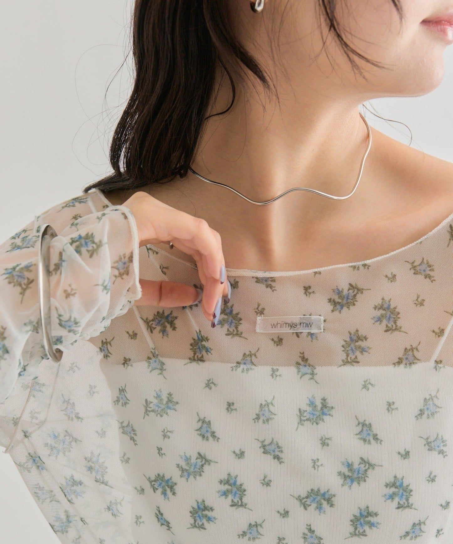 透視開衩網紗上衣