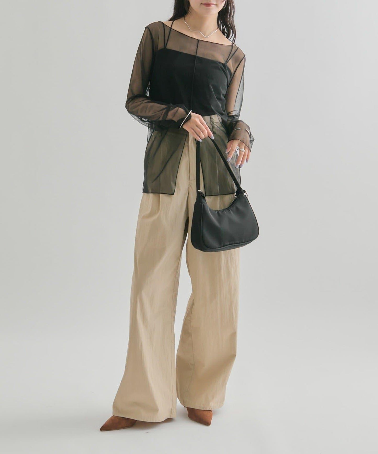 透視開衩網紗上衣