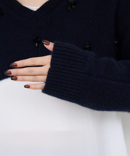 【25週年紀念款】寶石裝飾短款V領針織衫