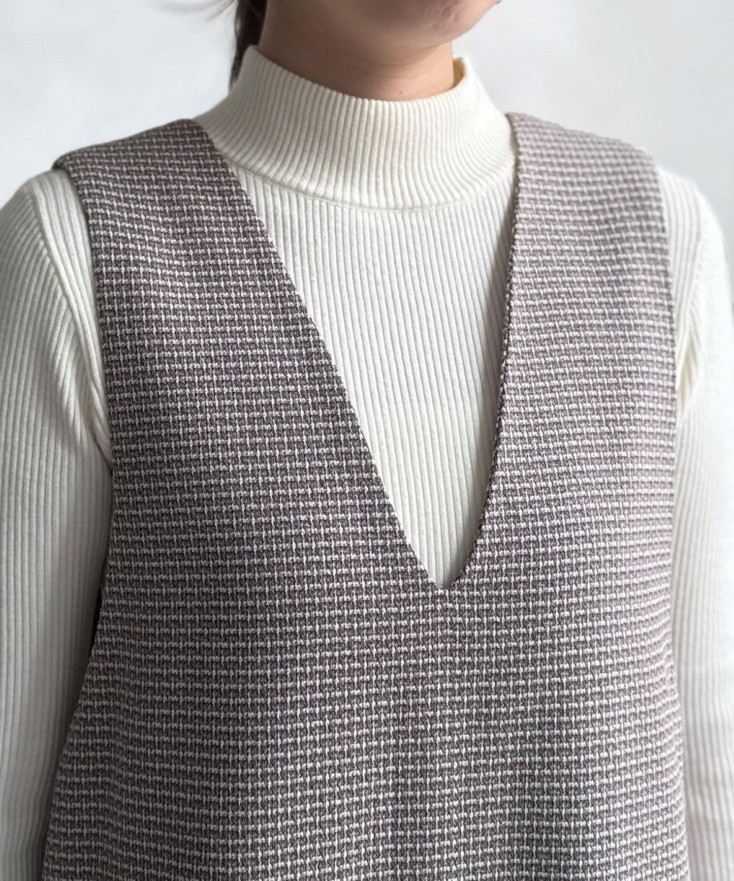 內搭套裝高腰帶連衣裙