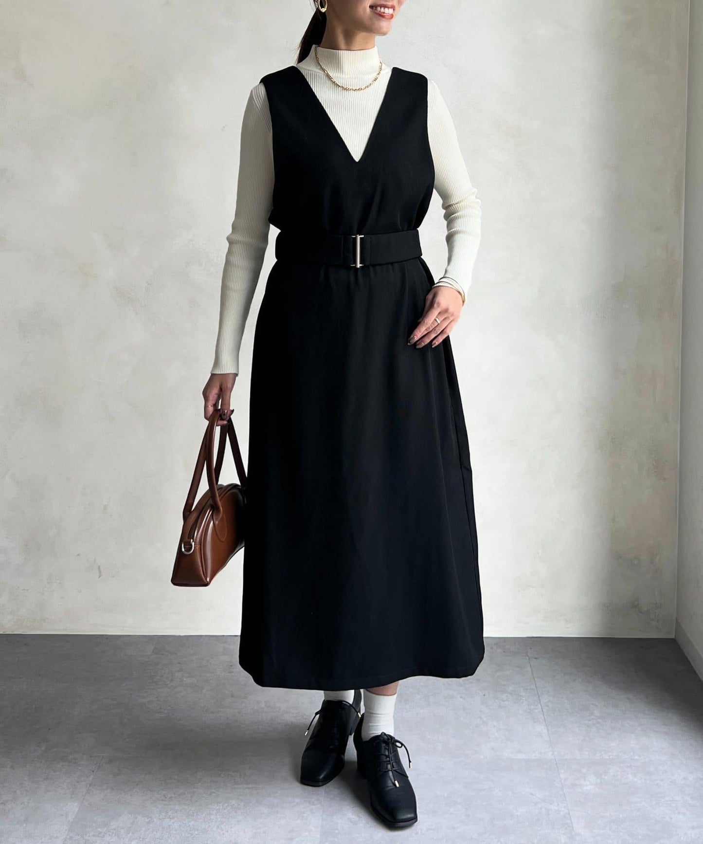 內搭套裝高腰帶連衣裙