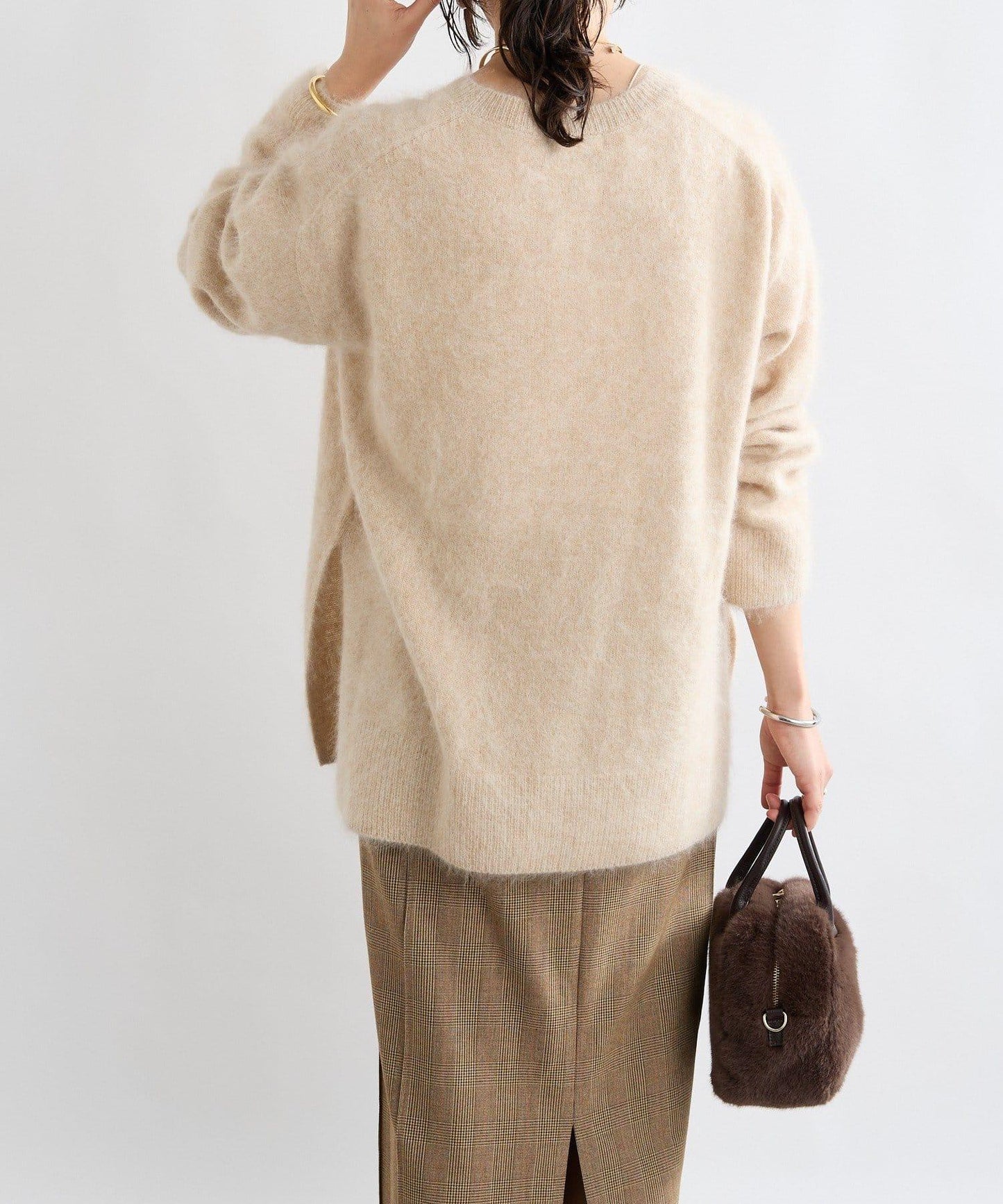 【蓬鬆質感】起毛羊毛側開叉針織衫