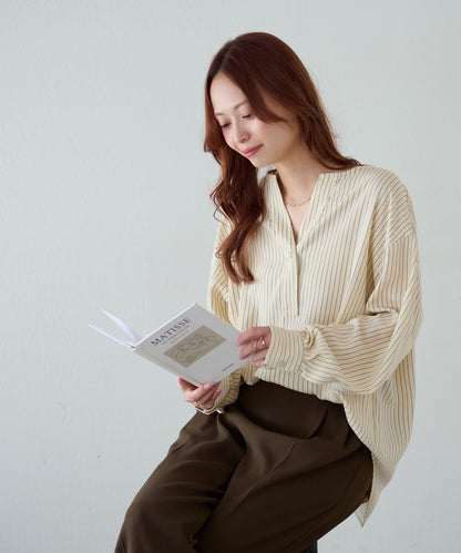 【Discoat】優雅紐扣裝飾V領襯衫