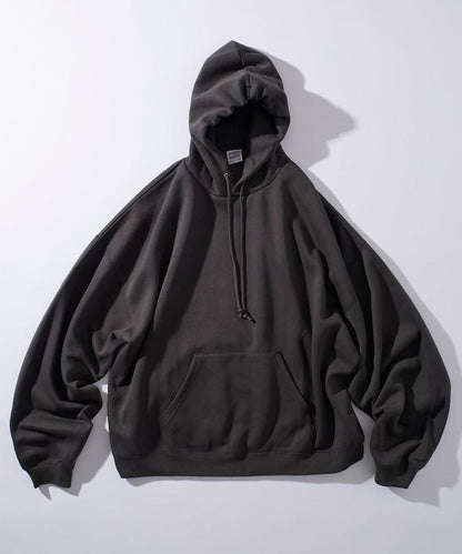 超寬鬆版型單點刺繡套頭連帽衛衣