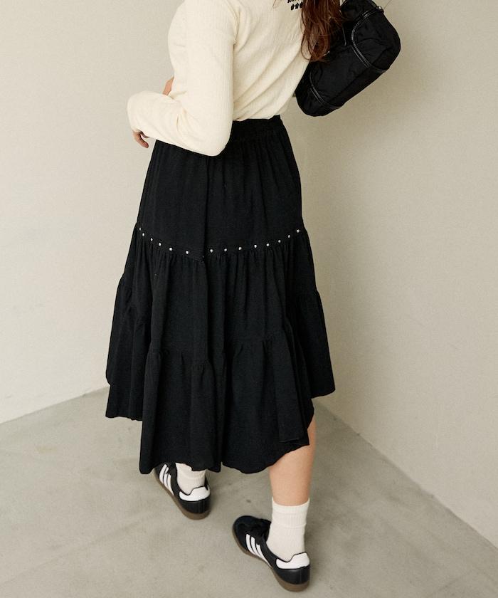 鉚釘裝飾不對稱層疊半身裙