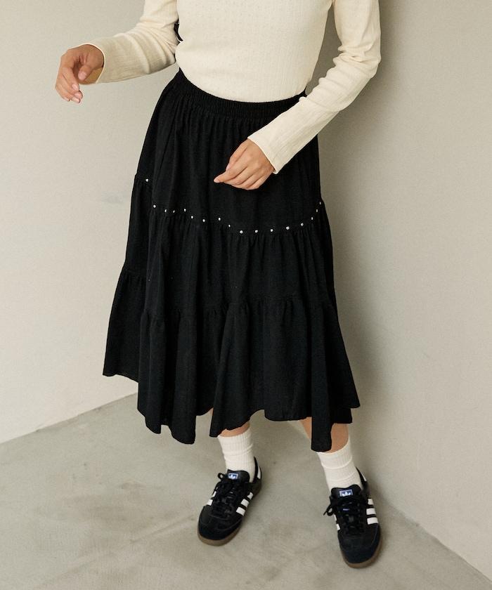 鉚釘裝飾不對稱層疊半身裙