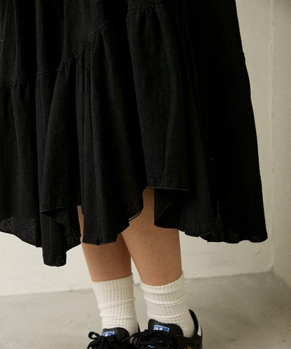 鉚釘裝飾不對稱層疊半身裙