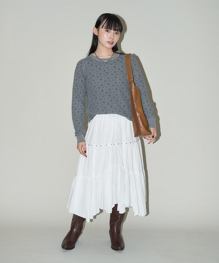 鉚釘裝飾不對稱層疊半身裙