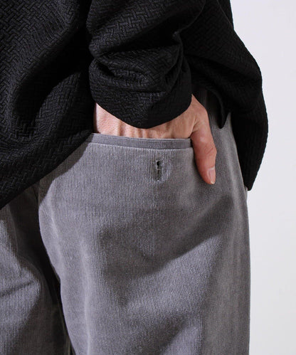 【保暖舒適且優雅】燈芯絨內里加絨彈力休閒褲