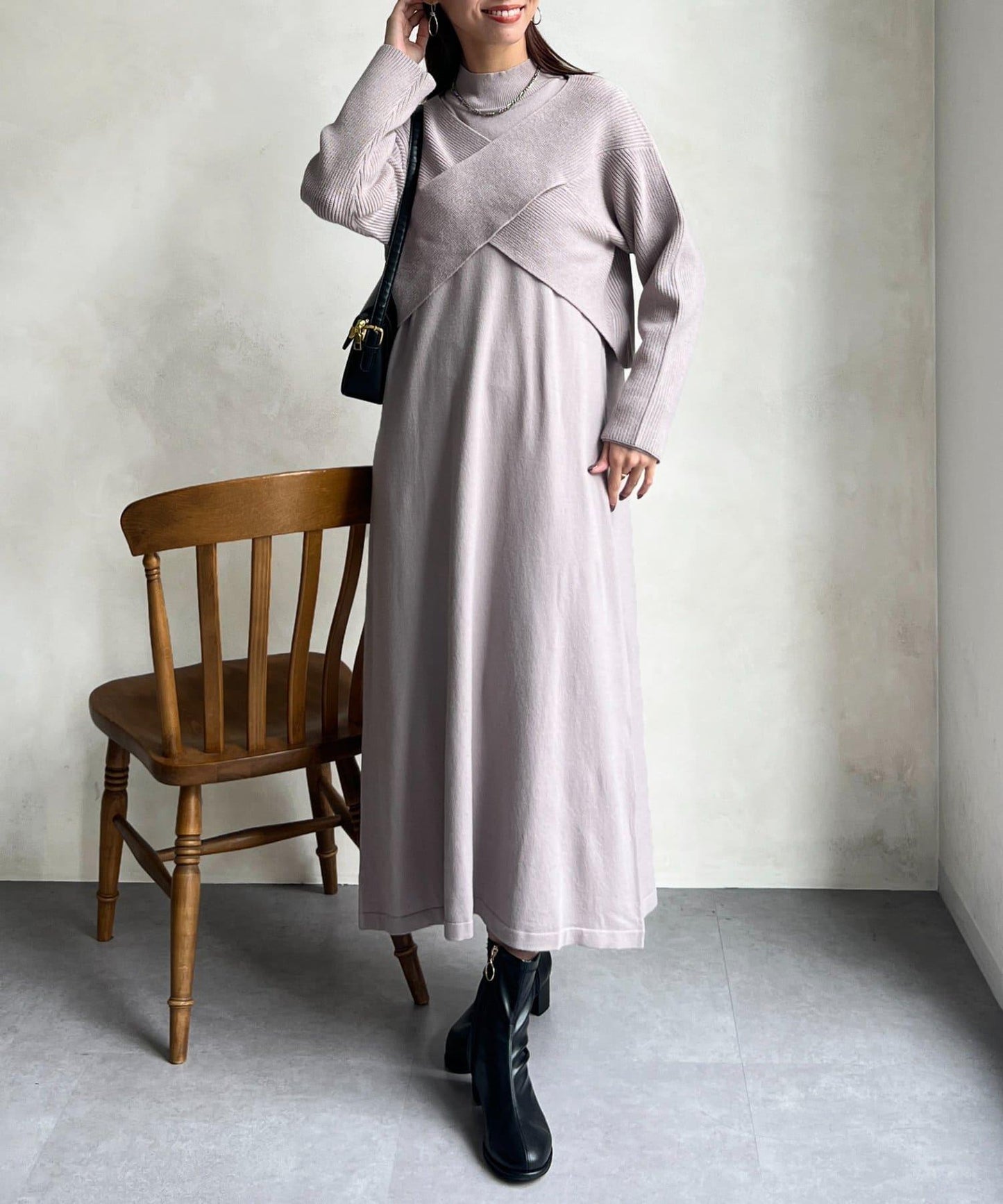 交叉套頭針織連衣裙