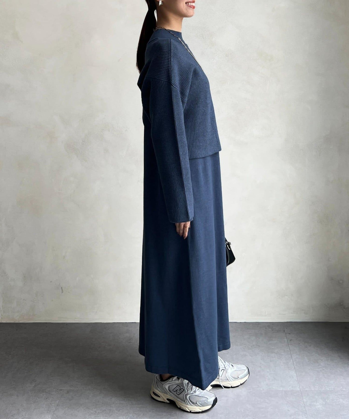 交叉套頭針織連衣裙