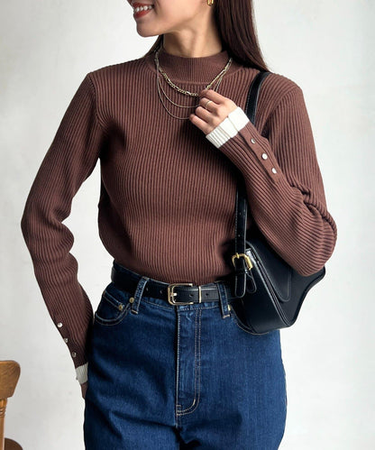 袖口紐扣高領套頭衫