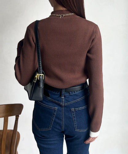 袖口紐扣高領套頭衫