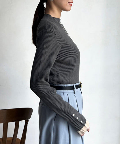 袖口紐扣高領套頭衫