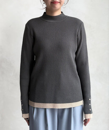 袖口紐扣高領套頭衫